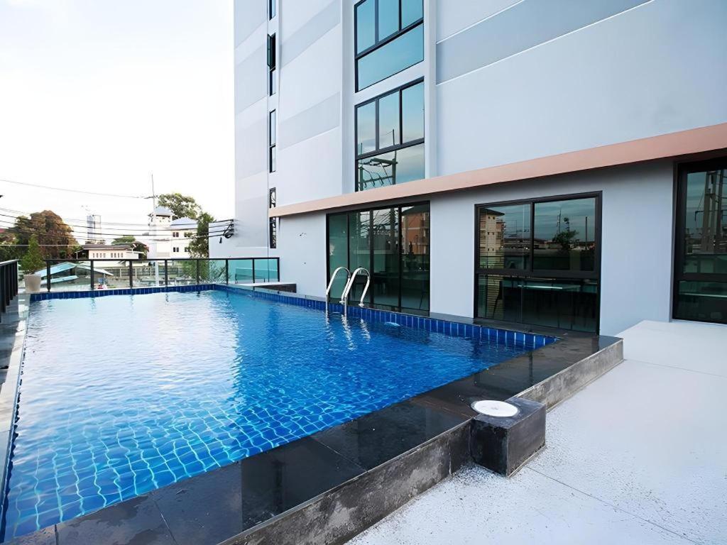 B2 South Pattaya Premier Hotel Dış mekan fotoğraf
