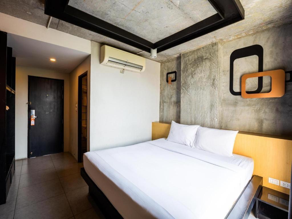 B2 South Pattaya Premier Hotel Dış mekan fotoğraf