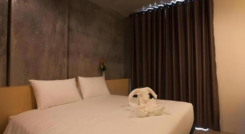 B2 South Pattaya Premier Hotel Dış mekan fotoğraf