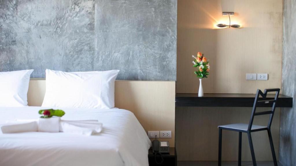 B2 South Pattaya Premier Hotel Dış mekan fotoğraf